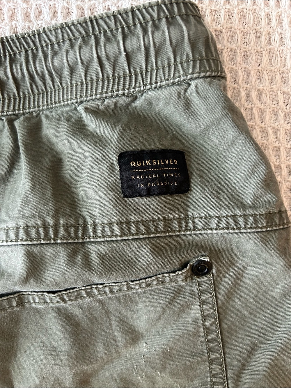Quiksilver Men's Olive Green and Gray Shorts Bundle - Picture 6 of 15